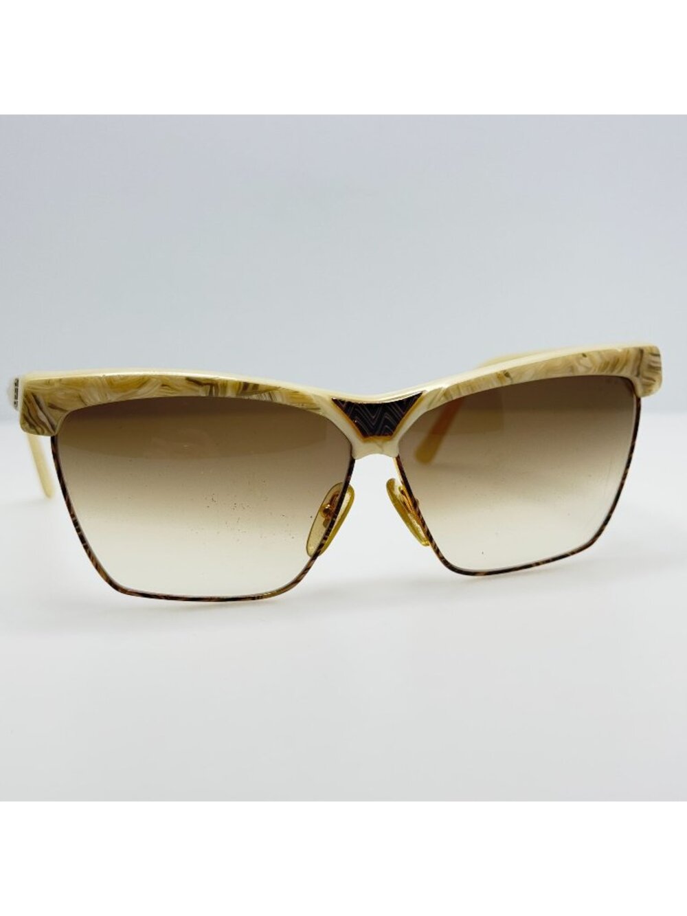 Laura Biagiotti Sunglasses Vintage Retro Pearl Gold